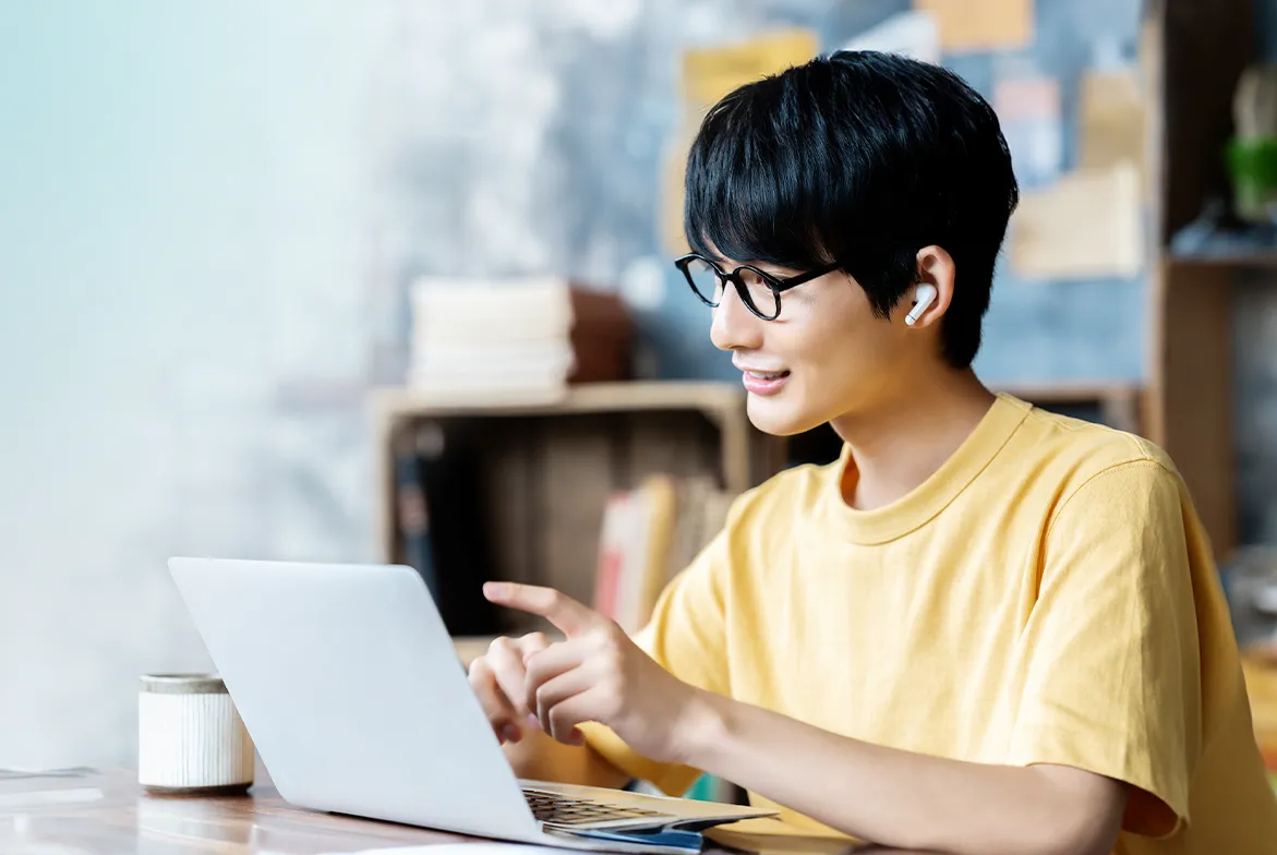 入社後は最低10人との“強制”雑談タイム！？